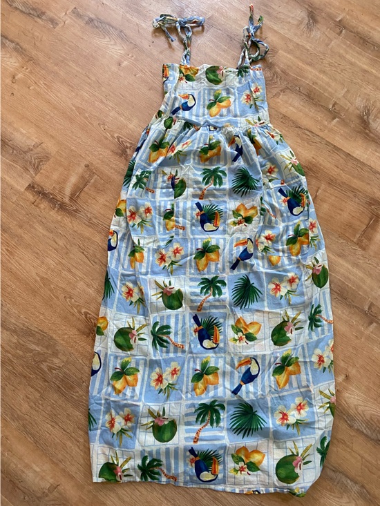 True Destinations Dresses & Skirts - True Destinations Vacation Dress